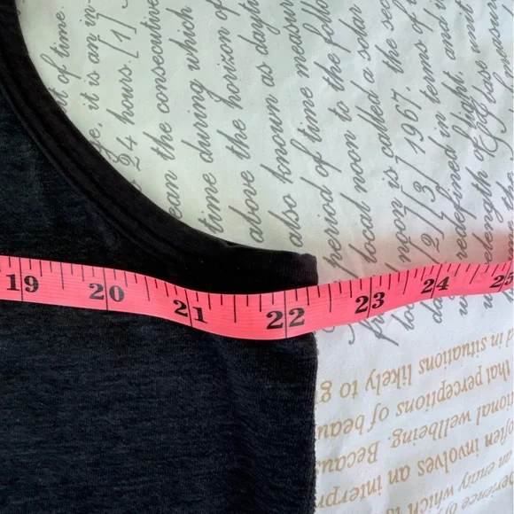 Lululemon Post Practice Tank large - Picture 11 of 12